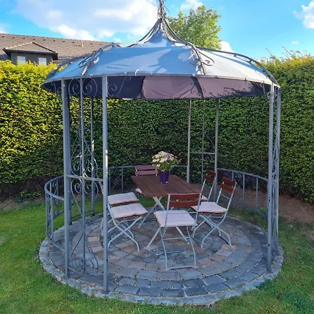 Sonnenschein Mit Sauna Und Billiard Lägenhet