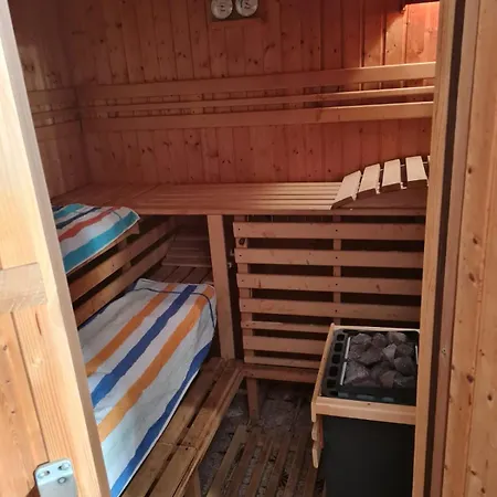 Sonnenschein Mit Sauna Und Billiard * Theilenhofen