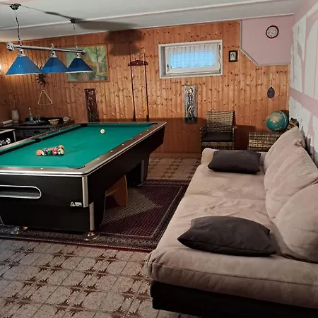 Sonnenschein Mit Sauna Und Billiard Lägenhet Theilenhofen